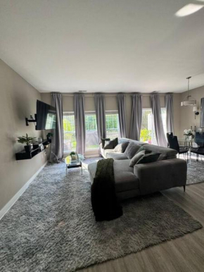 Cozy Suburban Escape